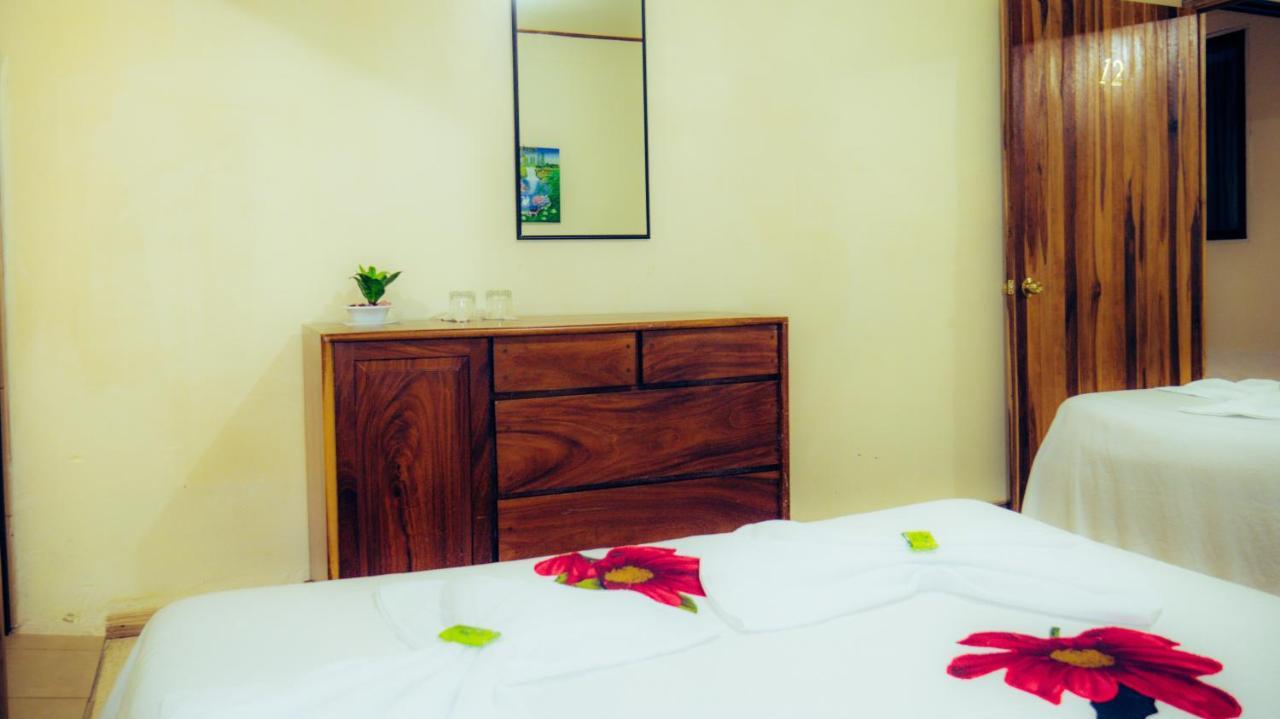 Monte Los Lirios Lodge Monteverde Ngoại thất bức ảnh