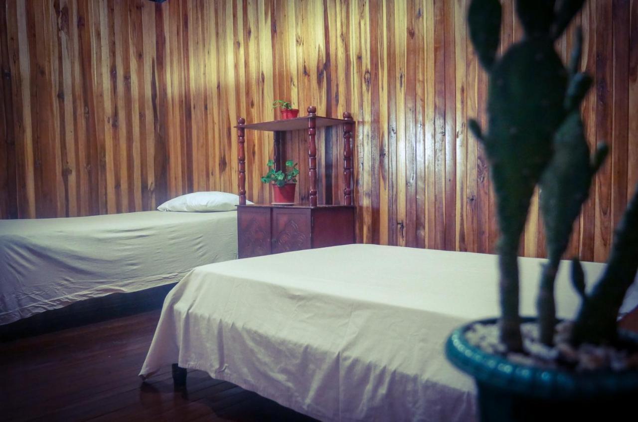Monte Los Lirios Lodge Monteverde Ngoại thất bức ảnh