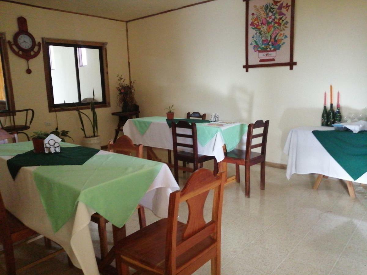 Monte Los Lirios Lodge Monteverde Ngoại thất bức ảnh